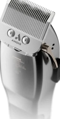 Andis Master® Cordless Lithium-Ion Clipper