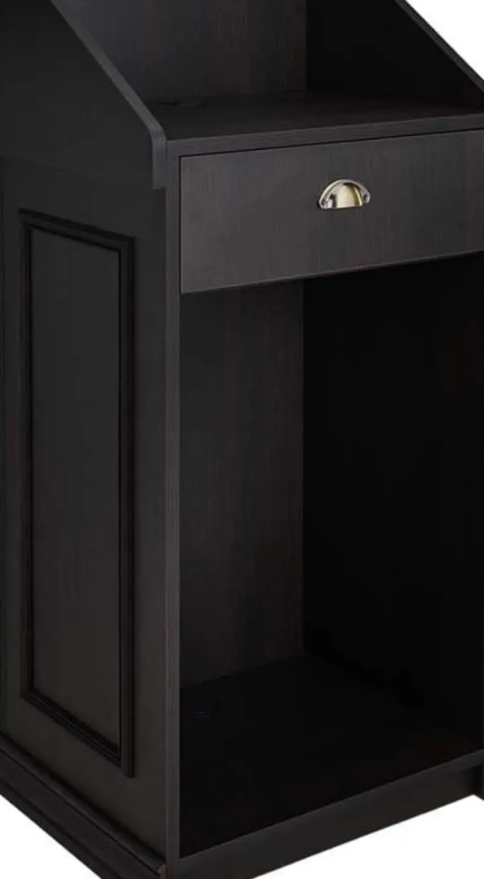 Ayala Lexus Recpetion Desk
