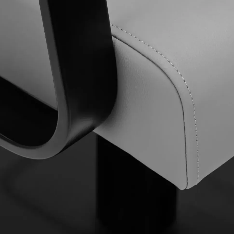 Gabbiano Hairdressing Chair Black Gray