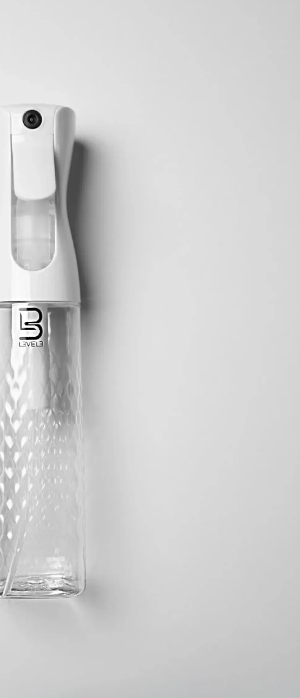 L3VEL3 - Beveled Continuous Spray Bottle Clear