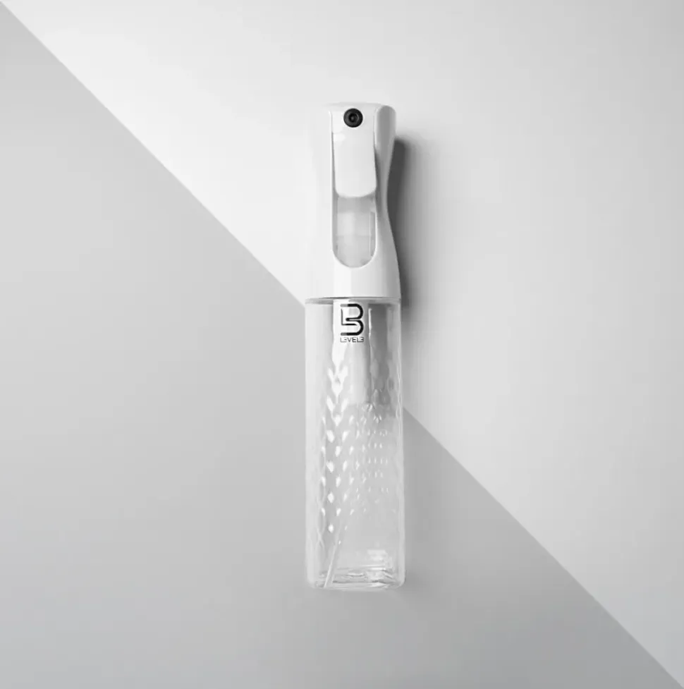 L3VEL3 - Beveled Continuous Spray Bottle Clear