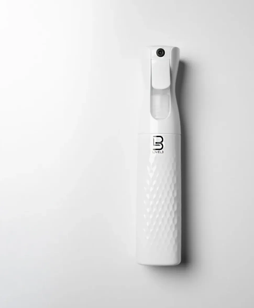 L3VEL3 - Beveled Continuous Spray Bottle White