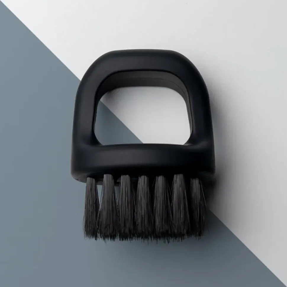 L3VEL3 Large Finger Brush