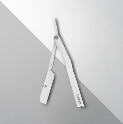 L3VEL3 - Milly Clutch Razor Holder Frost White