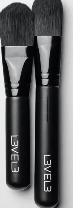 L3VEL3 - 2 Pcs Face Mask Brush Set