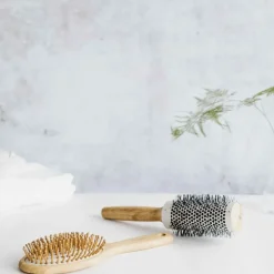 Olivia Garden Bamboo Touch Detangle Massage Brush - Medium
