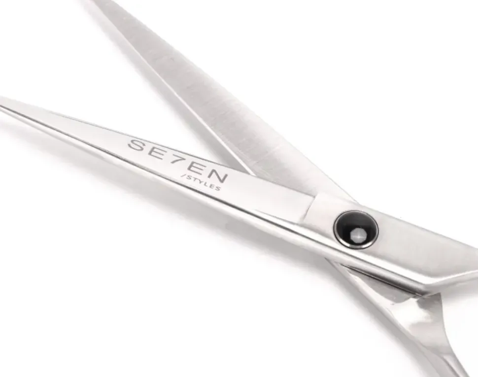 Se7en Styles Sharp Cut 6"