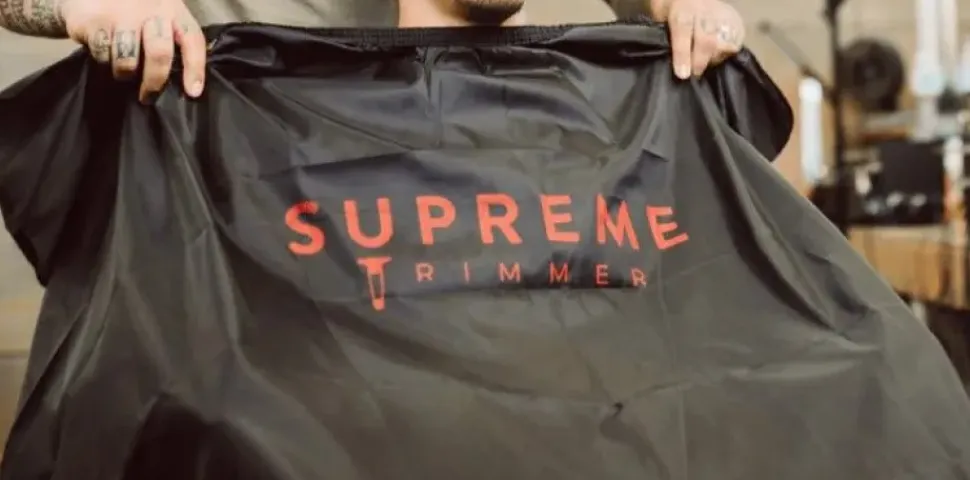 Supreme Trimmer Premium Barber Cape - Black