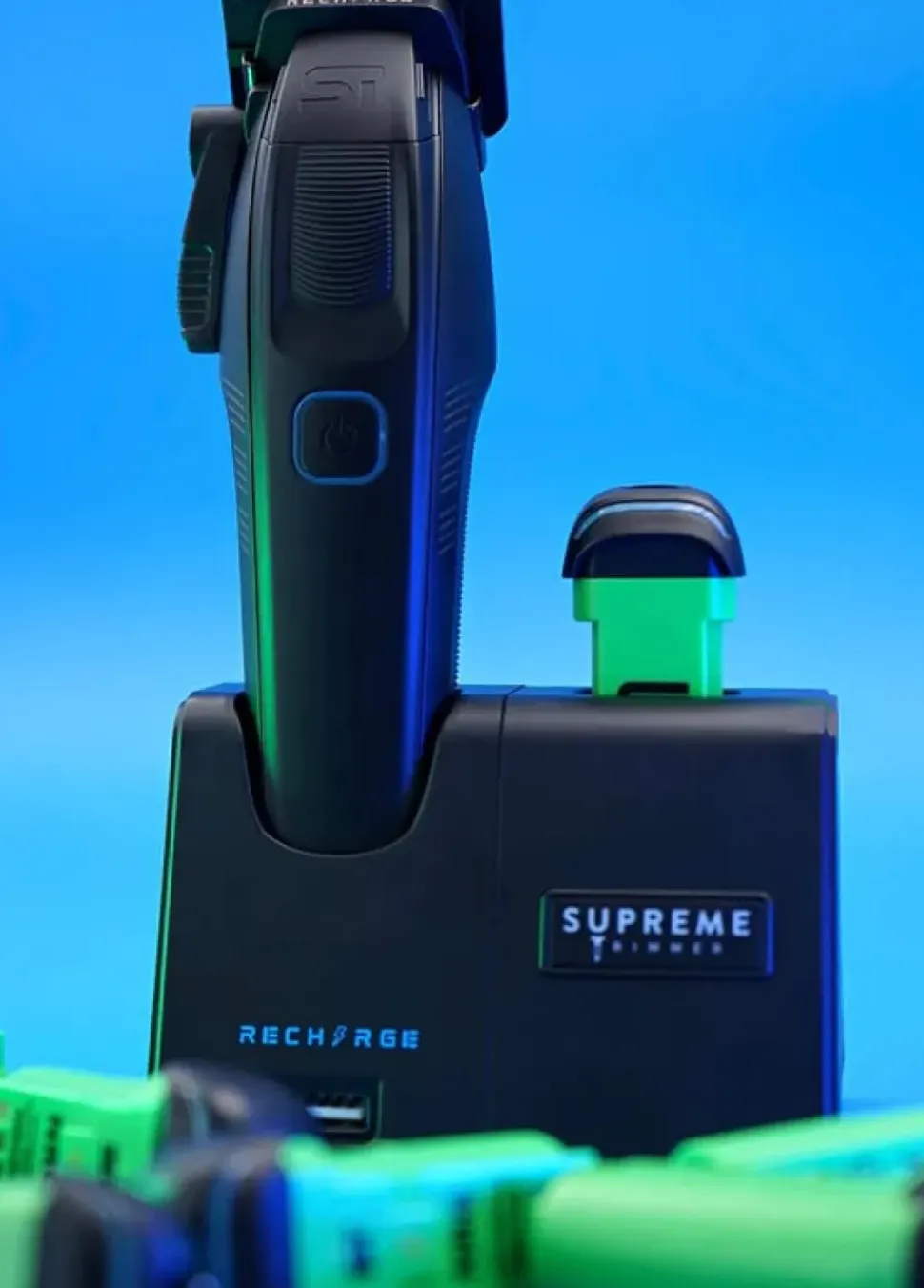 Supreme Trimmer Recharge ™ Clipper Black