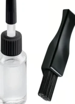 Valera Oil Bottle + Cleaning Brush - 10 ml