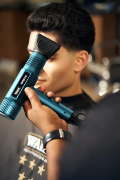 Wahl Professional Vanquish Cool Blue Limited Edition - 1600 W