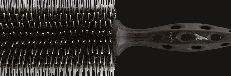YS Park Tiger Carbon Brush No.680
