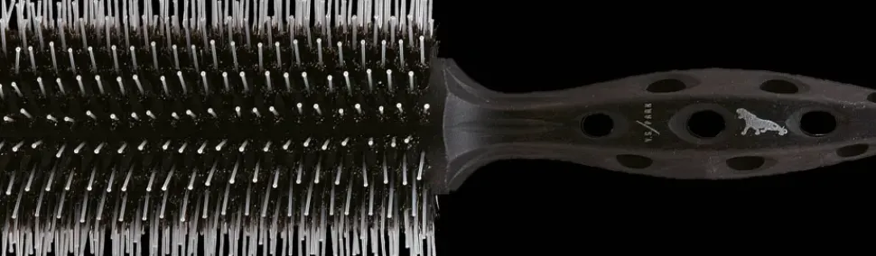 YS Park Tiger Carbon Brush No.650